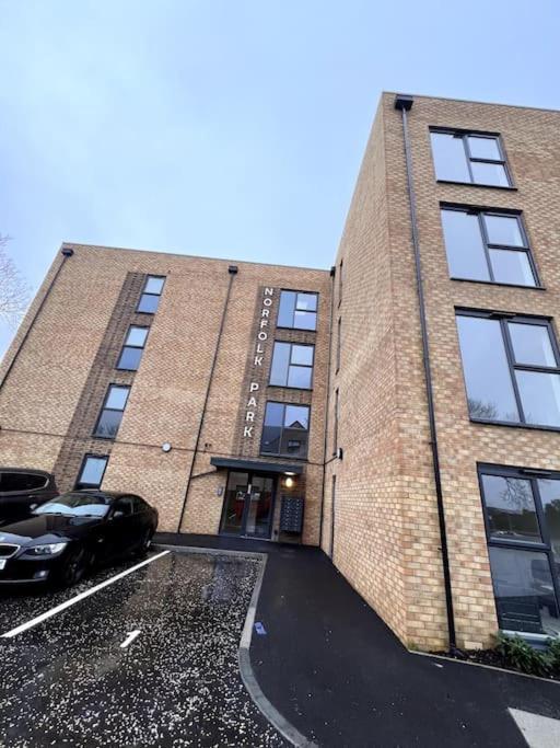 Luxury Ground Floor 2 Bedroom Apartment Free Wifi & Parking Sheffield Exterior photo